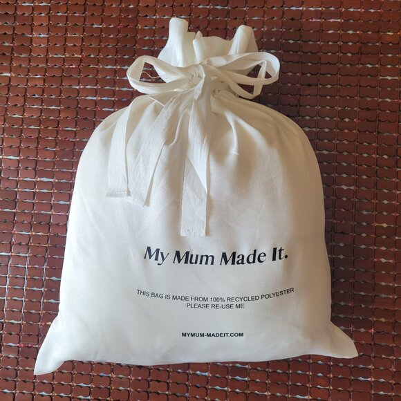 My Mum Made It Puffer Tote Bag - Picture 3 of 8